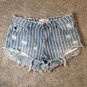 KanCan Blue Jean Cut Off Striped Shorts Size Medium